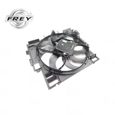 600W BMW F10 F11 F18 525Iのための実用的なラジエーター ファン エンジンの冷却の部品17418642161