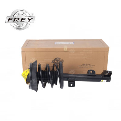 C クラス W203 A209 C209 の吸収材の衝撃の前部、2033205330 Frey の自動車部品