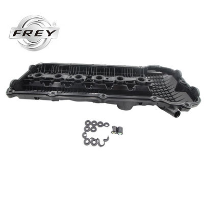 11121432928 BMW M54 E46 E39 E38 E36のための自動エンジンの予備品の弁カバー